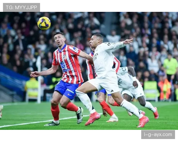 西甲球队季前热身赛打响，新阵容磨合初显成效引期待