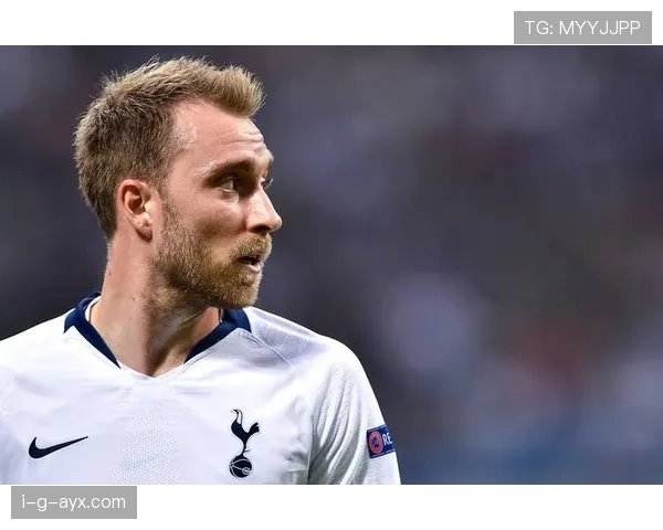 范戴克出球能力解析：防线上的进攻发动机如何重塑球队攻防节奏