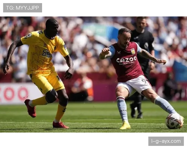 沃特金斯 vs 萨拉赫:进攻效率与终结方式对比 沃特金斯 vs 萨拉赫:进攻效率与终结方式对比