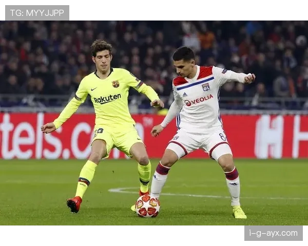 德布劳内无球跑动与后插上进攻解析 德布劳内无球跑动与后插上进攻解析